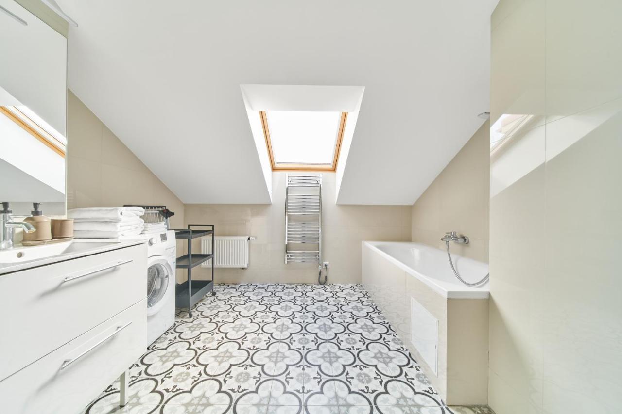 Modern Two-Bedroom Apartment, Vilnius City Centre Exteriér fotografie